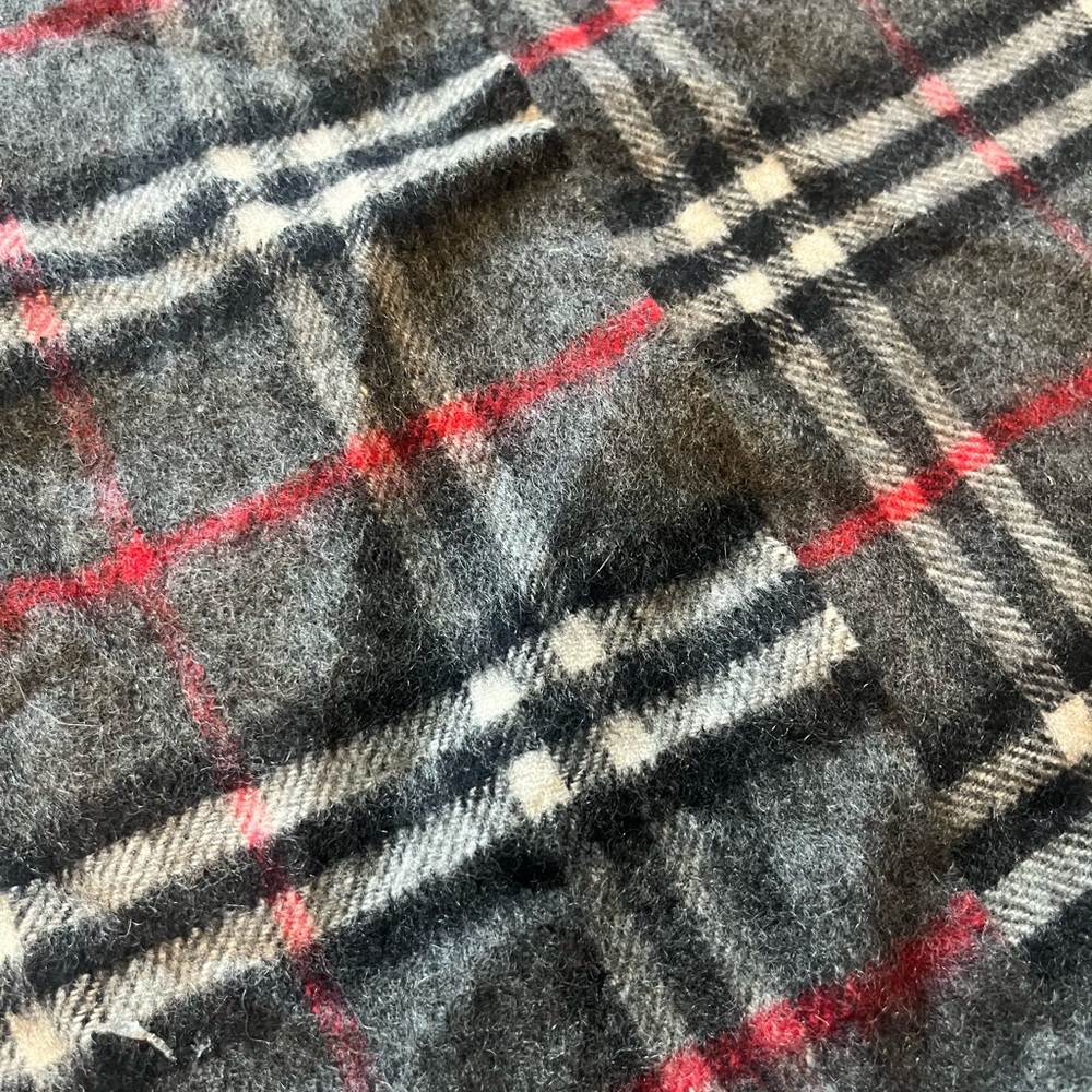 Burberry Charcoal and Black Cashmere Scarf - Picture 4 of 5
